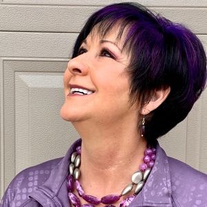 Meet your Posher, Glenda